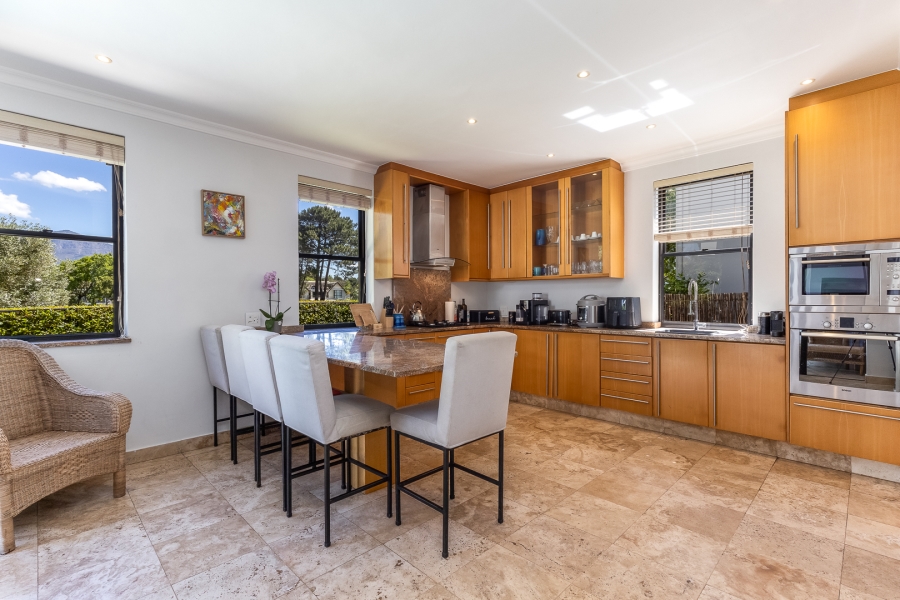 4 Bedroom Property for Sale in Pearl Valley at Val de Vie Western Cape